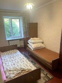 Продам уютную 2-х ком. кв на пр. О. Поля!