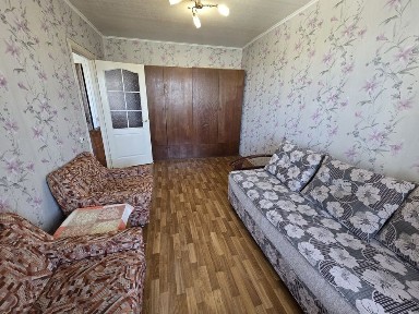 Здається 1 кім. вул. Воскресенська 11А
