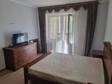 Довготривала оренда 2к квартири на вул. Драгоманова 12А • ID 34714456