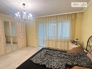 Продаж частини будинку на вул. Набережна-бічна, 5 кімнат • ID 33969045