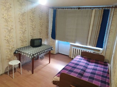 Здається довгостроково квартира 3 кімнатна Артема Лісний