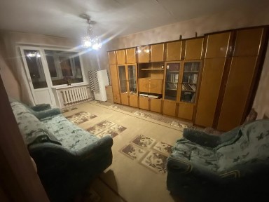 Сдам квартиру в Краматорск мкрн Лазурный
