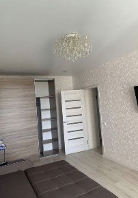 Сдам 1комн в новострое м. Турбуатом