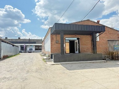 Продаж будівлі 500 м², район Муніципального ринку, рампа