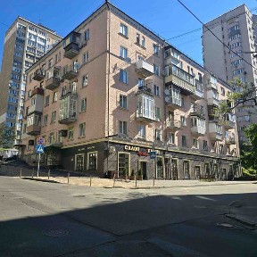 Терміновий продаж сталінки на Татарці, можливий торг, вільна