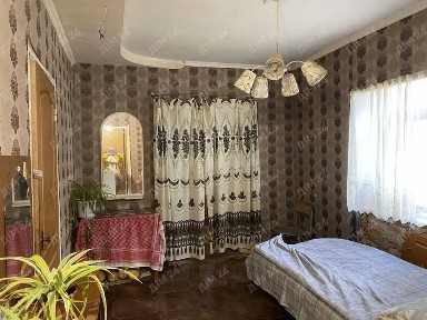 Капітальний цегляний будинок в Супрунівці (4 км до м-ну Половки).