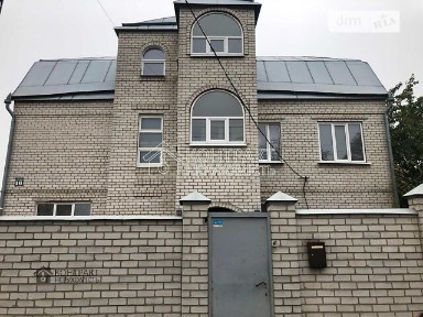 Продаж 3 поверхового будинку з гаражем і ділянкою на 7 соток, 300 кв. м, 7 кімнат, на пров. Керченський 16 • ID 34716896