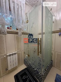 Продаж 2 поверхового будинку з ділянкою на 10 соток, 340 кв. м, 1 кімната, на вул. Старова • ID 34716561