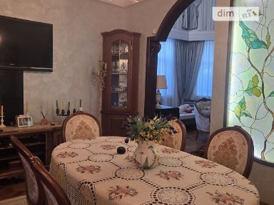 Продаж 2 поверхового будинку з верандою і ділянкою на 6 соток, 215.4 кв. м, 6 кімнат, на вул. Вирового Євгена • ID 34715813