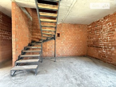 Продаж 2 поверхового таунхауса з ділянкою на 3 сотки, 95 кв. м, 3 кімнати, на вул. Сонячна • ID 34713045