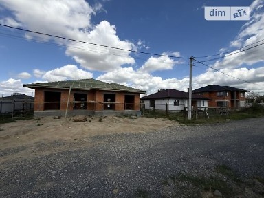 Продаж 1 поверхового дуплекса з ділянкою на 3.5 сотки, 91 кв. м, 3 кімнати, на вул. Левка Лук'яненка 27А • ID 34711468