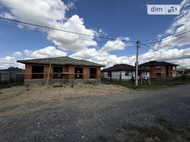 Продаж 1 поверхового дуплекса з ділянкою на 3.5 сотки, 91 кв. м, 3 кімнати, на вул. Левка Лук'яненка 27А • ID 34711468