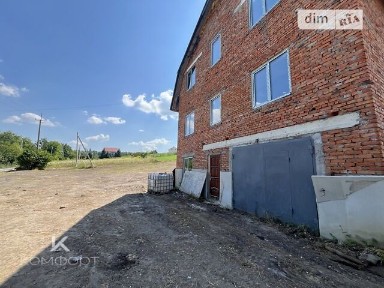 Продаж 2 поверхового будинку з ділянкою на 13 соток, 215 кв. м, 4 кімнати, на вул. Північна • ID 34582294