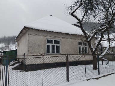 Ціну знижено! Продаємо будинок село Плоске Закарпатської