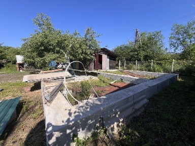 Продам будиночок з залитим фундаментом 7*5,5 м с. Сулимівка (дачний кооператив)