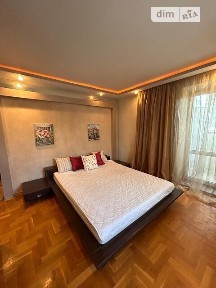 Довготривала оренда 3к квартири на вул. Михайла Котельникова 11 • ID 34719054