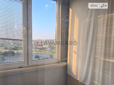Довготривала оренда 3к квартири на вул. Автозаводська • ID 34711977
