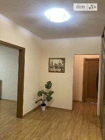 Довготривала оренда 3к квартири на вул. Ахматової Анни 47 • ID 34681700