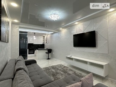 Довготривала оренда 2к квартири на просп. Злуки • ID 33966170