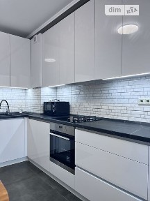 Миколаївська дорога, Крижанівка (Одеса), дор. Миколаївська 3/8 • ID 33841875