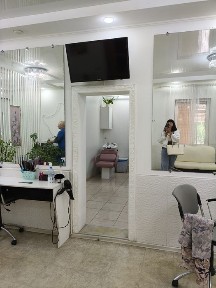 Здається кабінету для майстра- перукаря в центрі, р-н укртелеком