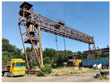 Оренда майданчика з козловим краном вантажопід҅ємністю 20т