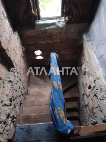Большой капитальный дом в с. Светлое-7км от Одессы. 6соток земли.