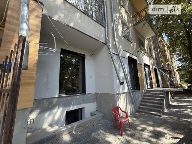 Здається комерційне приміщення на вул. В'ячеслава Чорновола 103, площа 223.3 кв. м • ID 34722359