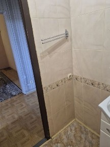 Здається 2 кімнатна квартира в центрально - міському районі.
