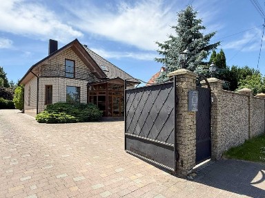 Продаж якісного будинку з ремонтом Рованці! 12 сотих!