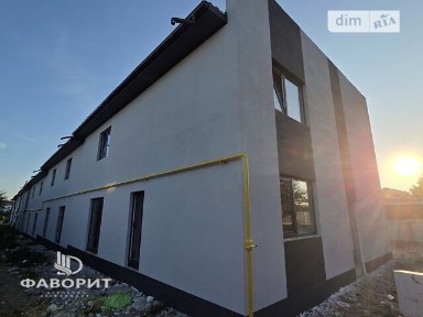 Продаж 2 поверхового таунхауса з ділянкою на 1.9 сотки, 85 кв. м, 3 кімнати, на вул. Новоселів • ID 34724787