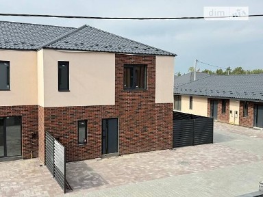 Продаж 2 поверхового таунхауса з ділянкою на 1.6 сотки, 89 кв. м, 2 кімнати, на вул. Успішна • ID 34718875