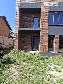 Продаж 2 поверхового таунхауса з ділянкою на 2 сотки, 95 кв. м, 3 кімнати, на вул. Райдужна • ID 34718565