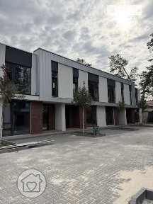 Продаж 2 поверхового таунхауса з ділянкою на 1.5 сотки, 123 кв. м, 4 кімнати, на вул. 9-а лінія • ID 34681406
