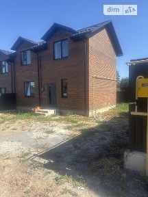 Продаж 2 поверхового таунхауса з ділянкою на 2 сотки, 84 кв. м, 2 кімнати, на вул. Паркова 44 • ID 34670168