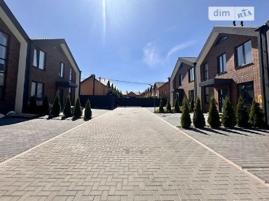 Продаж 2 поверхового таунхауса з ділянкою на 2.5 сотки, 111 кв. м, 4 кімнати, на вул. Райдужна • ID 34638503