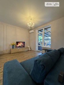 Продаж 3 поверхового таунхауса з ділянкою на 2 сотки, 140 кв. м, 3 кімнати, на вул. Миколи Амосова • ID 34604872