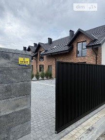 Продаж 2 поверхового таунхауса з ділянкою на 1.5 сотки, 130 кв. м, 4 кімнати, на вул. Гуменюка 48 • ID 34559530