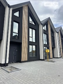 Продаж 1 поверхового таунхауса з ділянкою на 1.5 сотки, 128 кв. м, 4 кімнати, на вул. Партнерська • ID 34382663