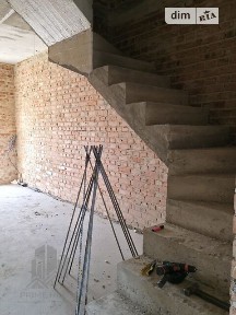 Продаж 2 поверхового таунхауса з ділянкою на 1.5 сотки, 100 кв. м, 4 кімнати, на мас. Липовий • ID 34343547