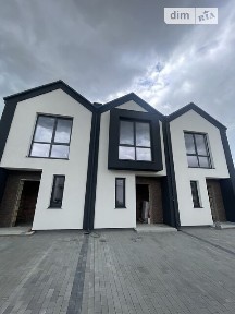 Продаж 2 поверхового таунхауса з ділянкою на 2 сотки, 70 кв. м, 2 кімнати, на вул. Одеська • ID 34301471