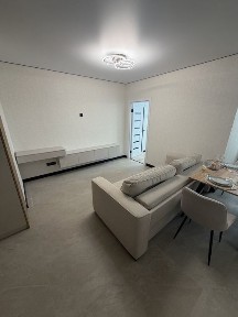 Продам евродвушку Ремонт Центр Голливуд Сертификат
