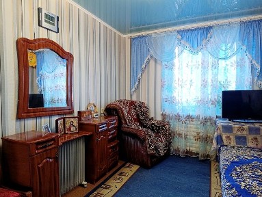 Продаж 4-кімнатної в Центрі