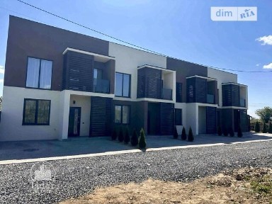 Продаж 2 поверхового таунхауса з ділянкою на 2 сотки, 108 кв. м, 4 кімнати, на вул. Садова • ID 34252336