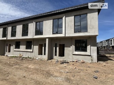 Продаж 2 поверхового таунхауса з ділянкою на 1 сотку, 72 кв. м, 4 кімнати, на вул. Приозерна • ID 34244999