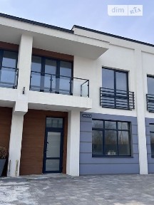 Продаж 2 поверхового таунхауса з ділянкою на 2.2 сотки, 122 кв. м, 4 кімнати, на вул. Прийми • ID 34069407
