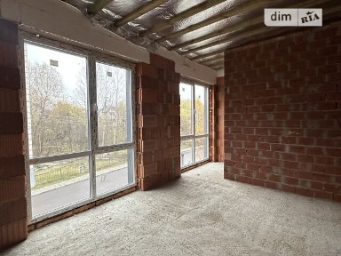 Продаж 2 поверхового таунхауса 95 кв. м, 4 кімнати, на вул. Заводська • ID 33688830