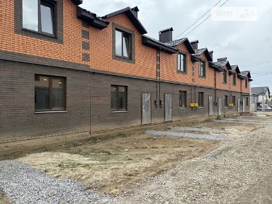 Продаж 2 поверхового таунхауса з ділянкою на 1.5 сотки, 80 кв. м, 3 кімнати, на пров. Світлий • ID 33646777