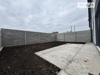 Продаж 2 поверхового таунхауса з ділянкою на 2.4 сотки, 108 кв. м, 3 кімнати • ID 33619598