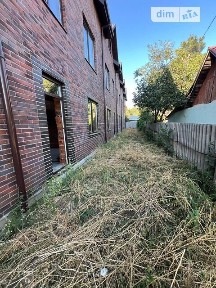 Продаж 2 поверхового таунхауса з ділянкою на 1 сотку, 130 кв. м, 3 кімнати, на вул. Кулиняка • ID 33507956